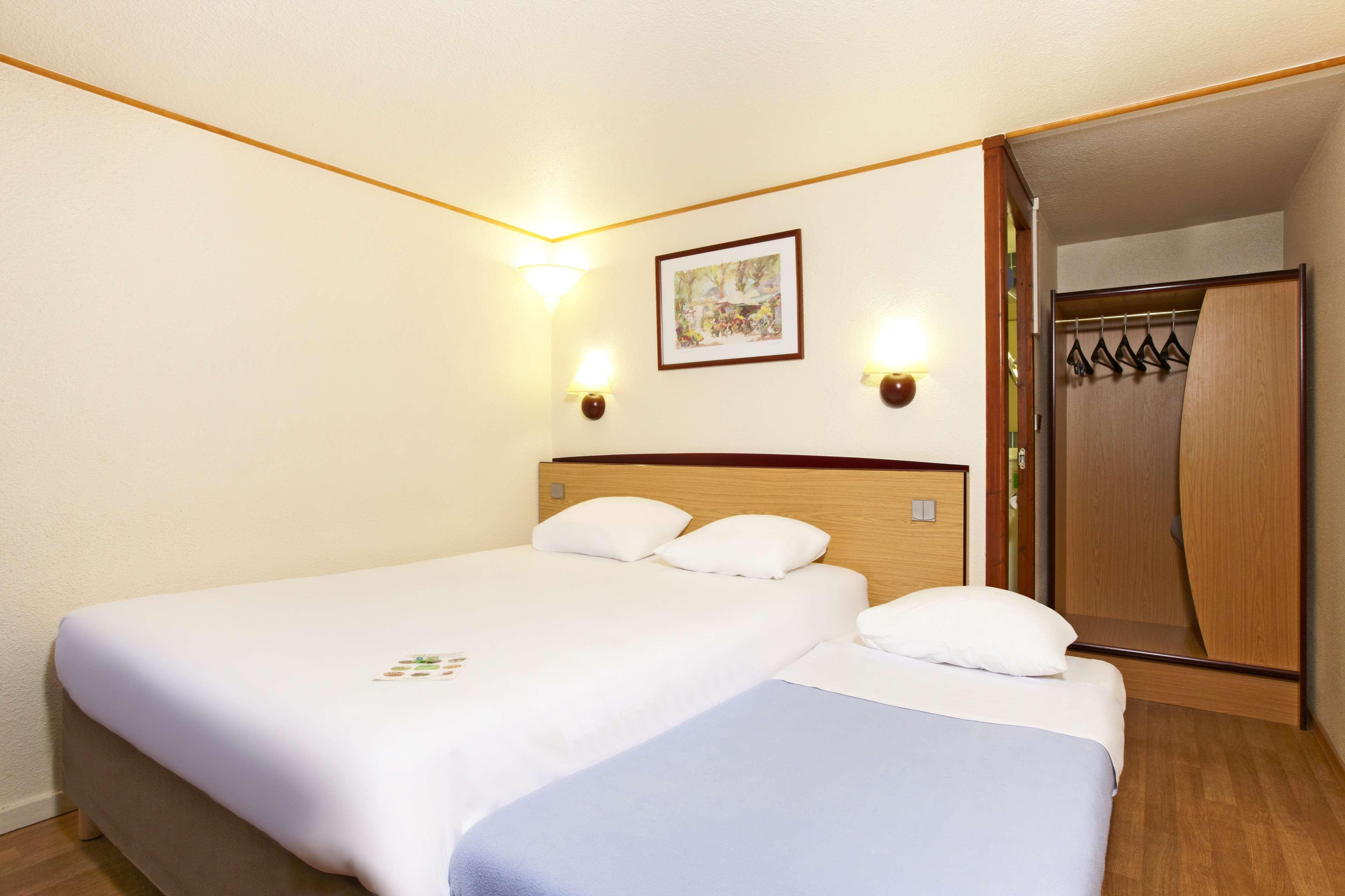 Hotel Campanile Colmar - Parc Des Expositions Zewnętrze zdjęcie